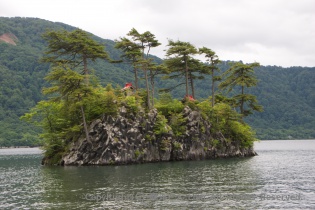 小さな島「兜島」