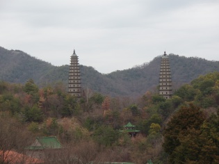 双塔