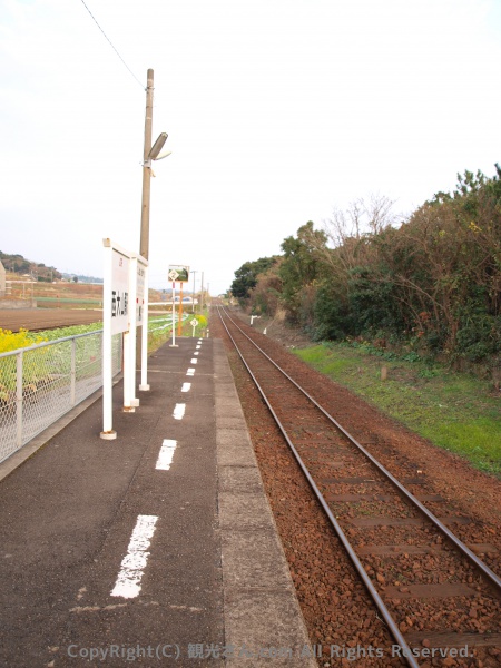 駅ホーム