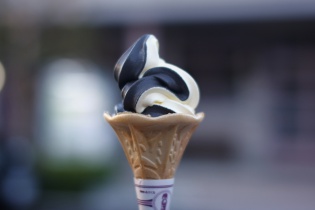 鬼太郎ソフトクリーム