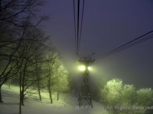 夜のロープウェイ（２）
